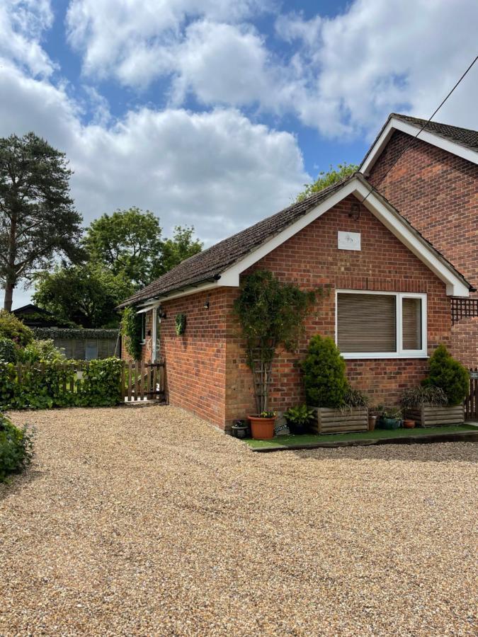 Chestnut Cottage East Bergholt 외부 사진